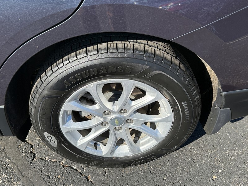 Chevrolet Equinox Vehicle Image 06