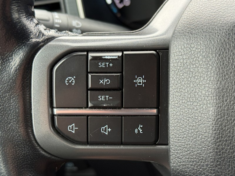 Ford F-150 Vehicle Image 16