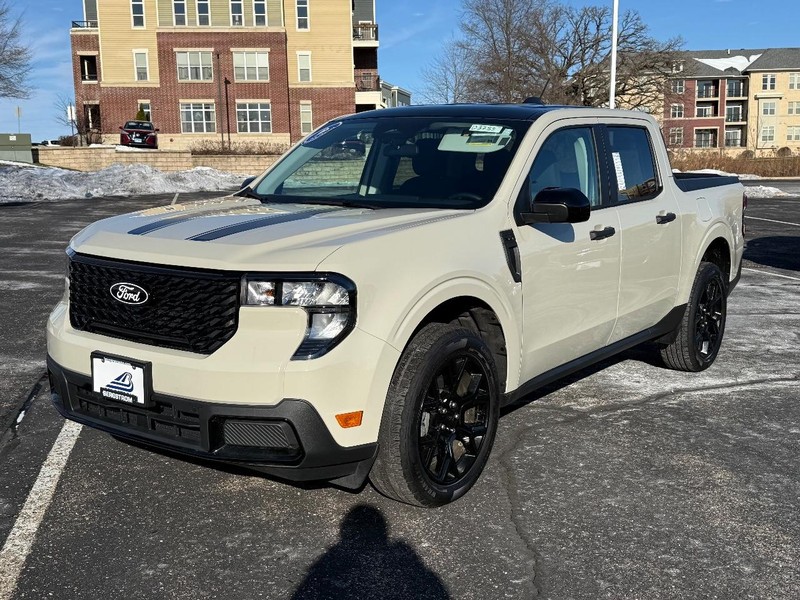 Ford Maverick Vehicle Image 07