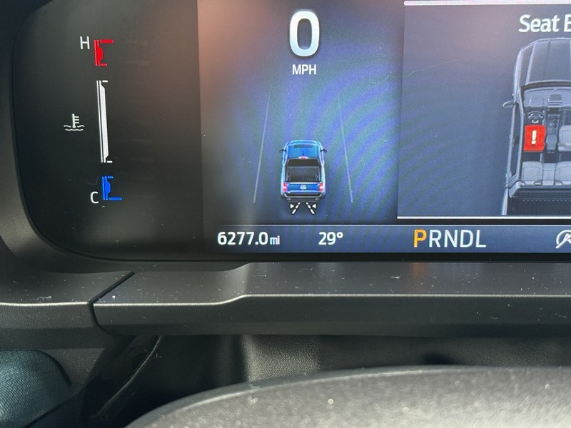 Ford Maverick Vehicle Image 17