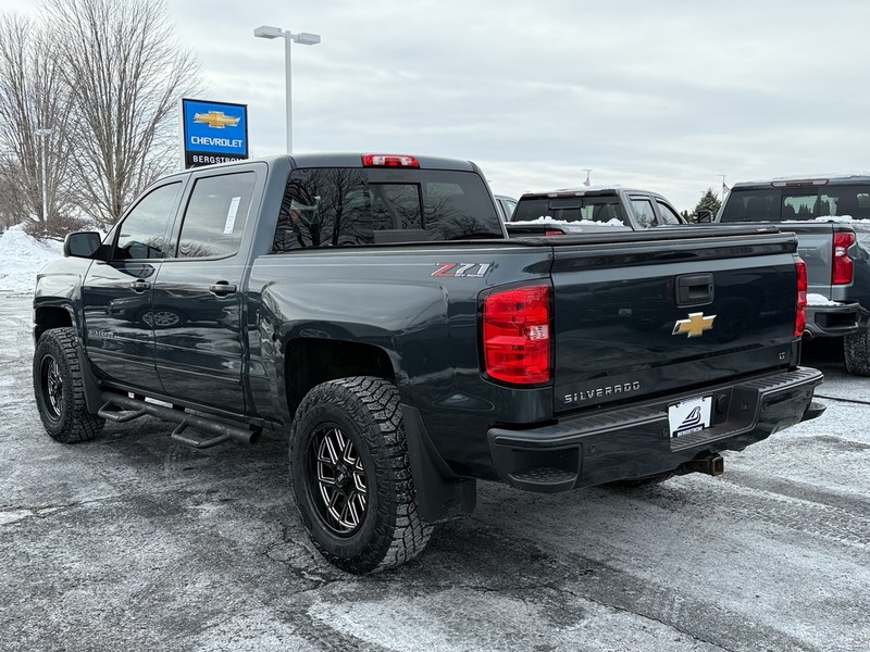 Chevrolet Silverado 1500 Vehicle Image 05
