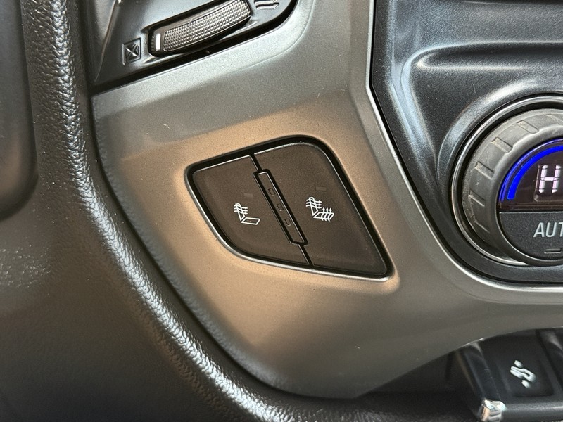 Chevrolet Silverado 1500 Vehicle Image 17