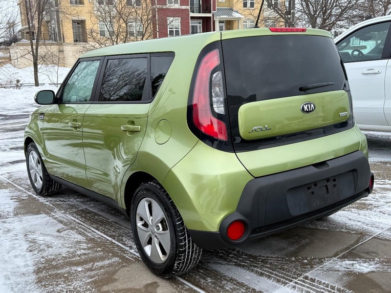 Kia Soul Vehicle Image 05