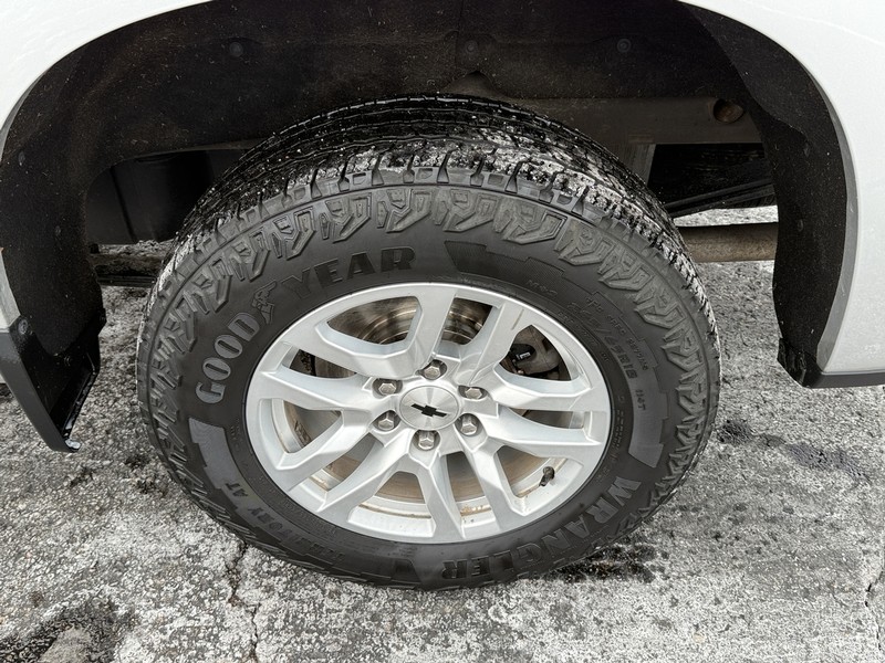 Chevrolet Silverado 1500 Vehicle Image 07