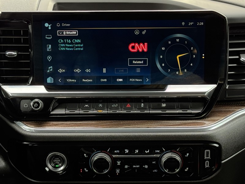 Chevrolet Silverado 1500 Vehicle Image 12