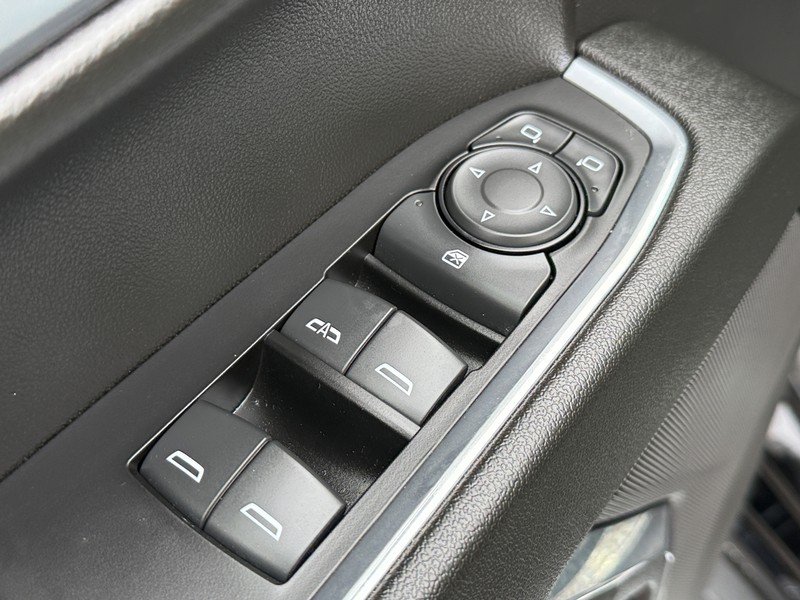 Chevrolet Silverado 1500 Vehicle Image 20