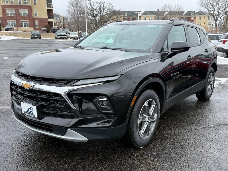 Chevrolet Blazer Vehicle Full-screen Gallery Image 07