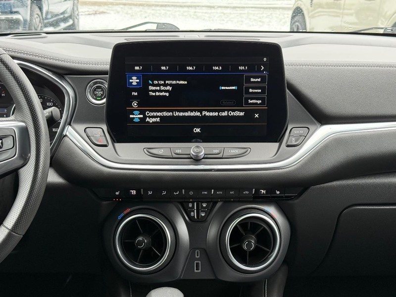 Chevrolet Blazer Vehicle Full-screen Gallery Image 11