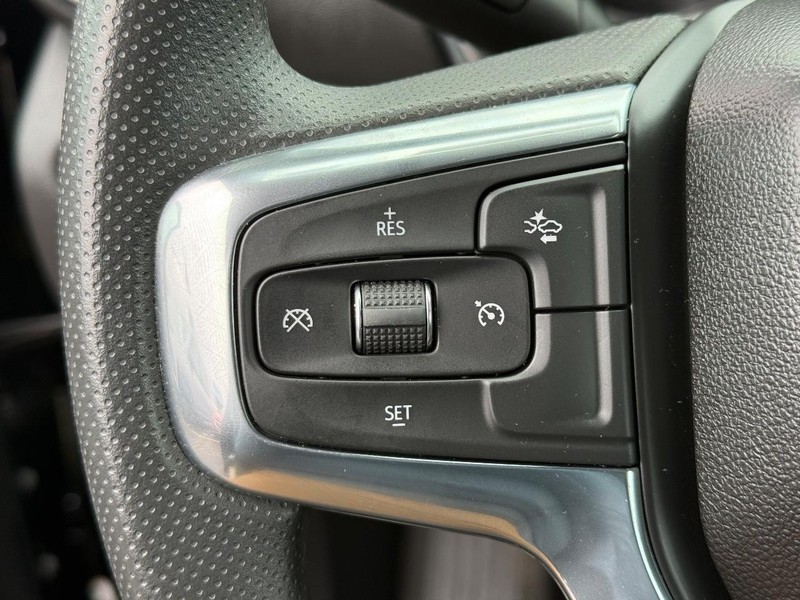 Chevrolet Blazer Vehicle Full-screen Gallery Image 15