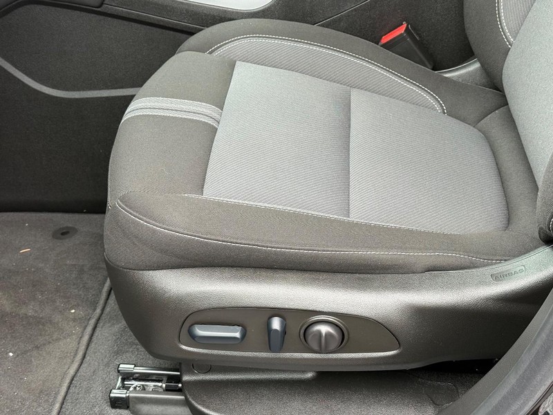 Chevrolet Blazer Vehicle Full-screen Gallery Image 21