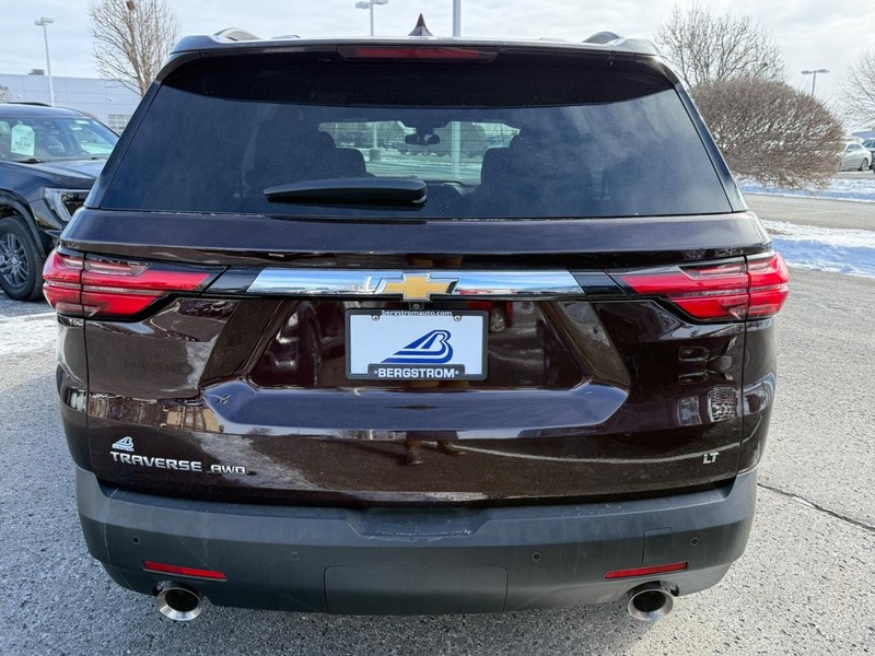 Chevrolet Traverse Vehicle Image 04