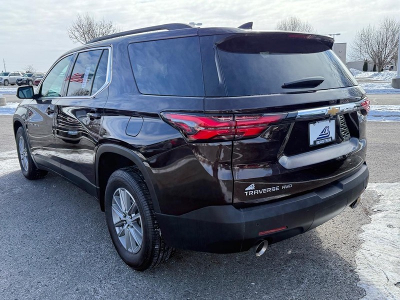 Chevrolet Traverse Vehicle Image 05