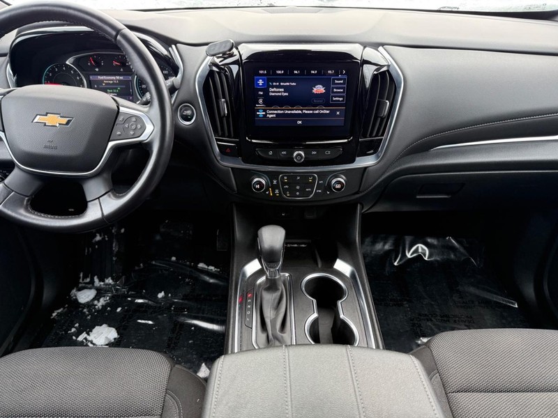 Chevrolet Traverse Vehicle Image 10