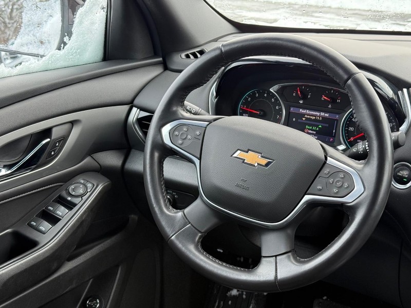 Chevrolet Traverse Vehicle Image 13