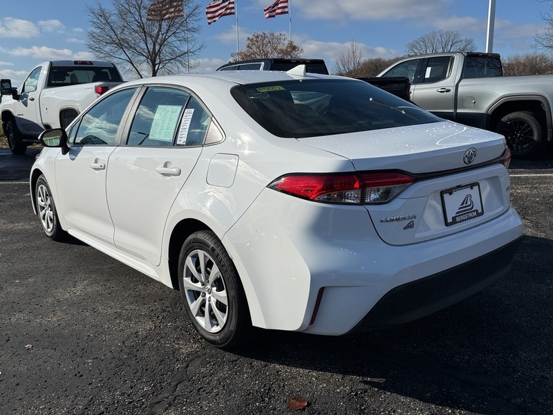 Toyota Corolla Vehicle Image 05