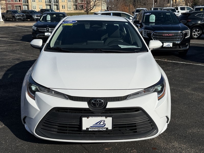 Toyota Corolla Vehicle Image 08