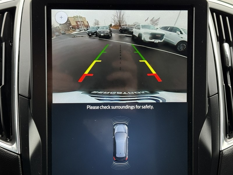 Ford Edge Vehicle Image 19