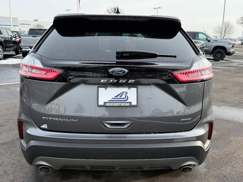 Ford Edge Vehicle Image 04