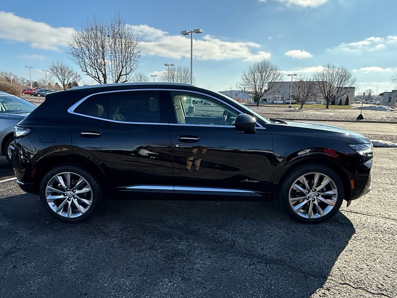 Buick Envision Vehicle Full-screen Gallery Image 02