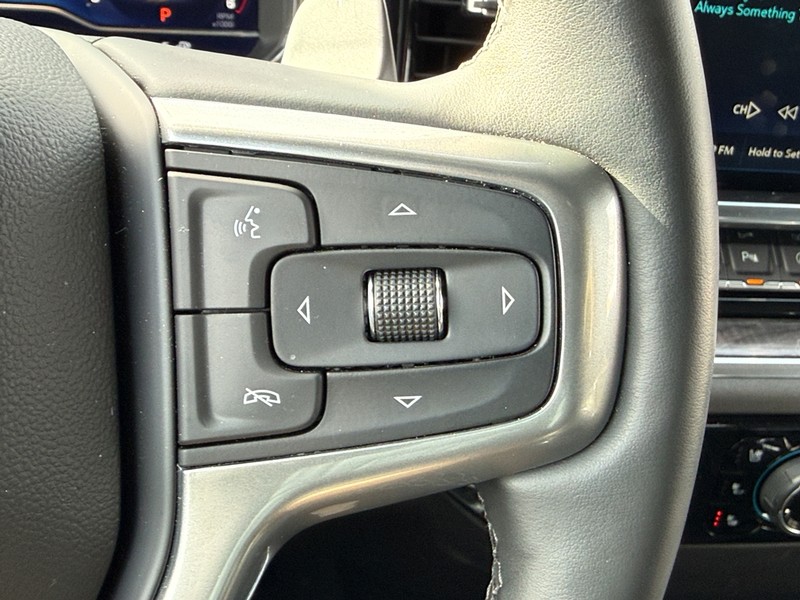 Chevrolet Silverado 1500 Vehicle Image 16