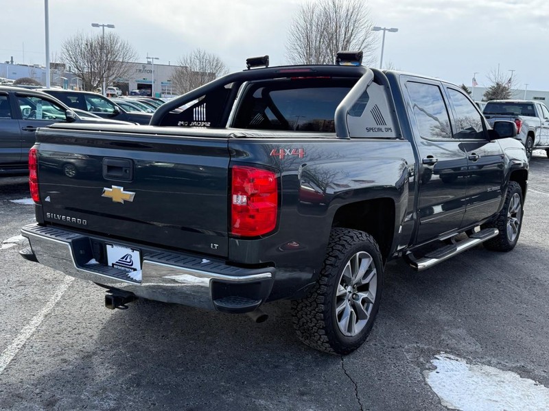 Chevrolet Silverado 1500 Vehicle Image 03