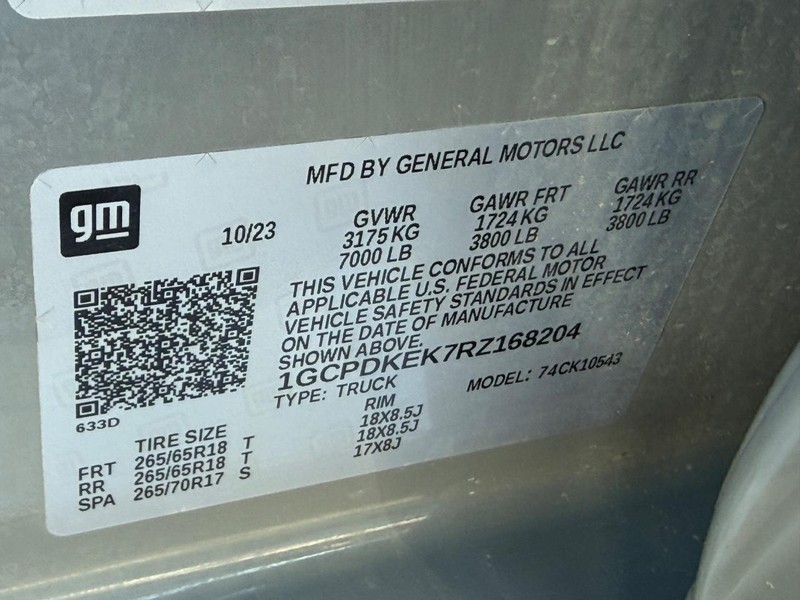 Chevrolet Silverado 1500 Vehicle Full-screen Gallery Image 21