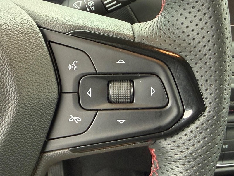 Chevrolet Trailblazer Vehicle Image 17