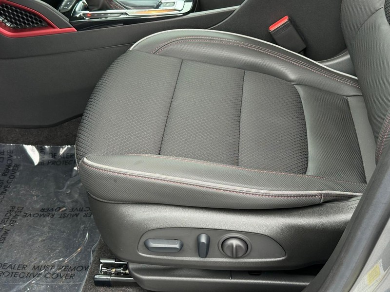 Chevrolet Trailblazer Vehicle Image 22