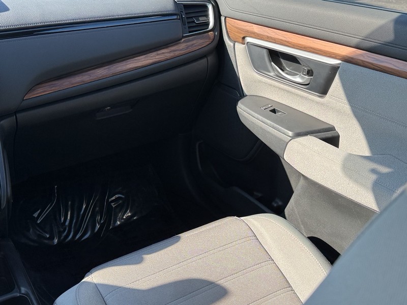 Honda CR-V Vehicle Image 15