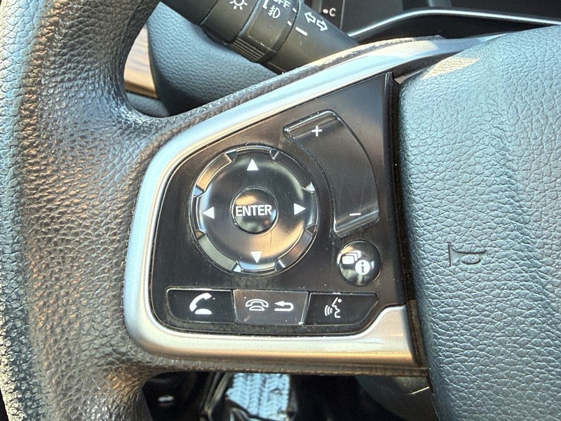 Honda CR-V Vehicle Image 16