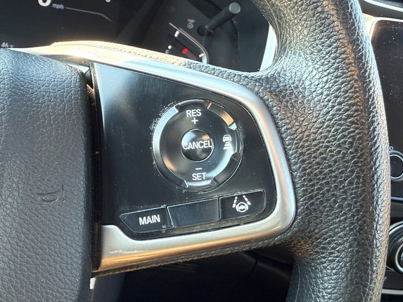 Honda CR-V Vehicle Image 17