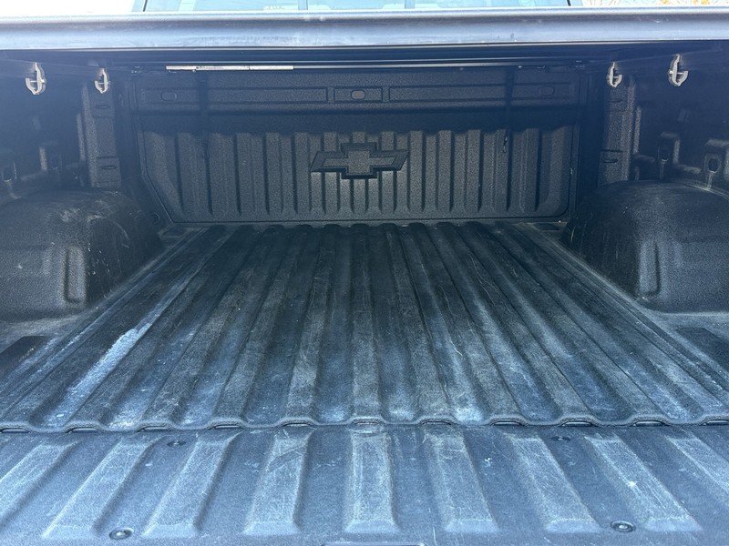 Chevrolet Silverado 1500 Vehicle Image 05