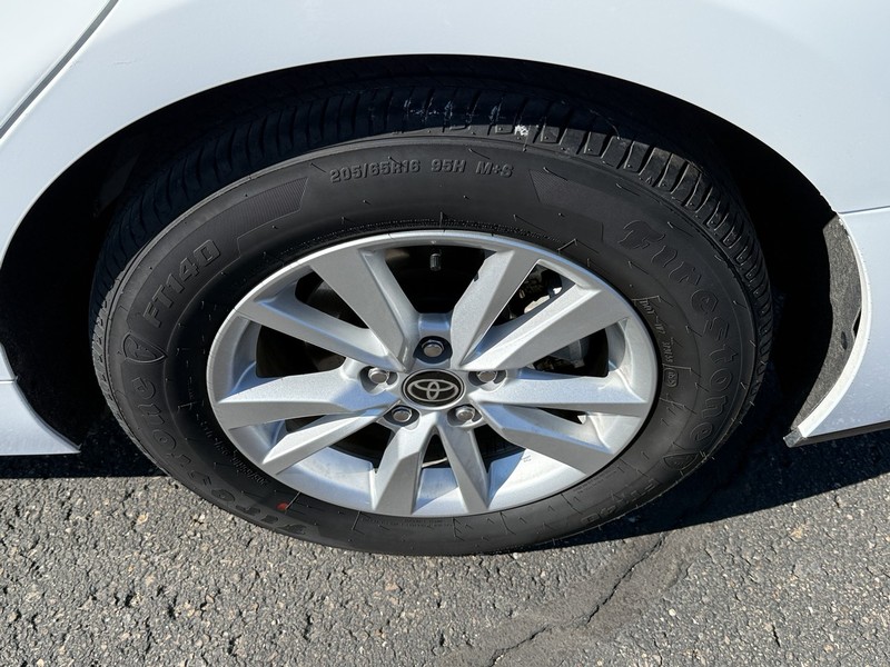 Toyota Camry Vehicle Image 07