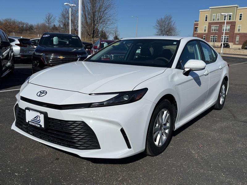 Toyota Camry Vehicle Image 08