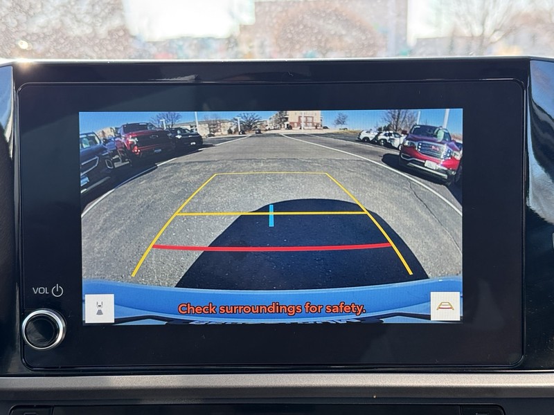 Toyota Camry Vehicle Image 19