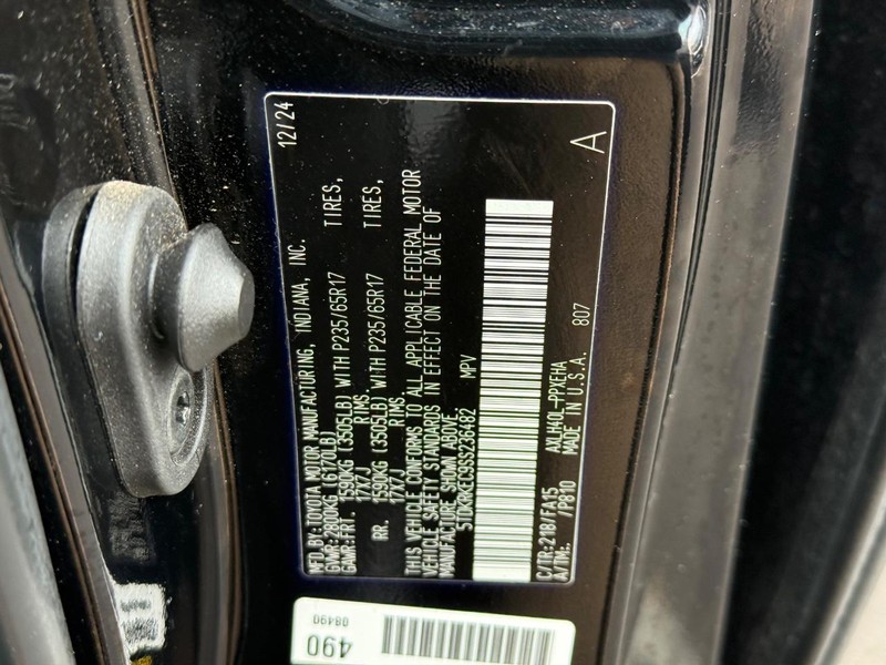 Toyota Sienna Vehicle Image 21