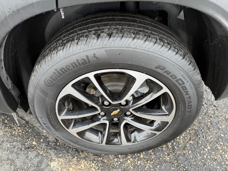 Chevrolet Trailblazer Vehicle Full-screen Gallery Image 07