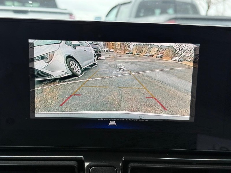 Chevrolet Trailblazer Vehicle Full-screen Gallery Image 18