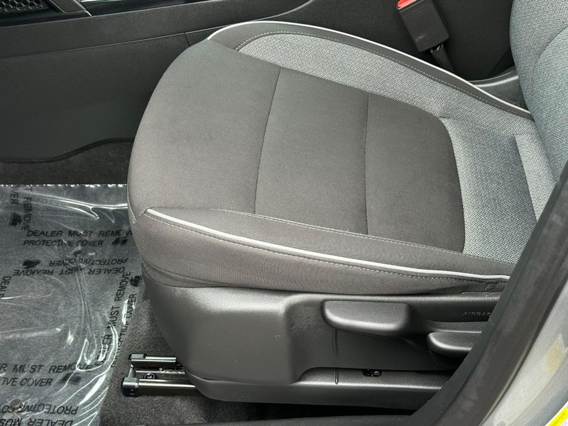 Chevrolet Trailblazer Vehicle Full-screen Gallery Image 22