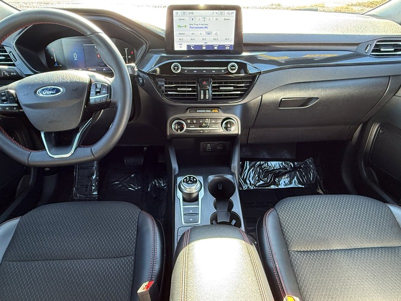 Ford Escape Vehicle Image 11