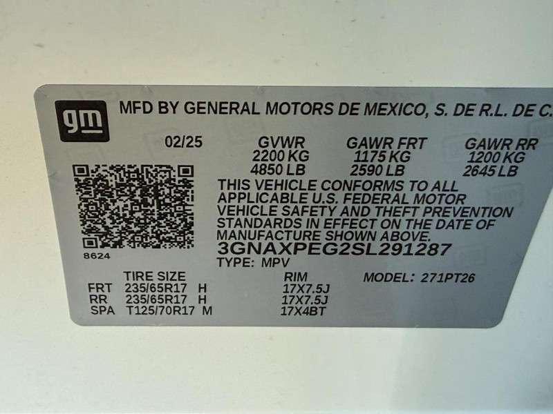 Chevrolet Equinox Vehicle Image 22