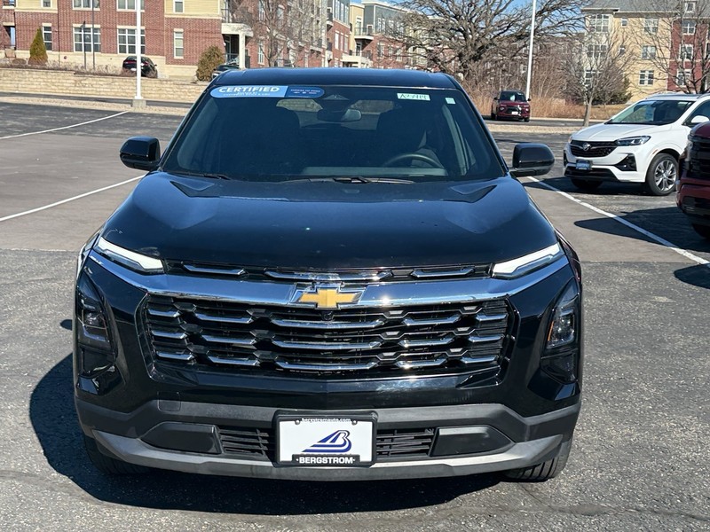 Chevrolet Equinox Vehicle Image 09