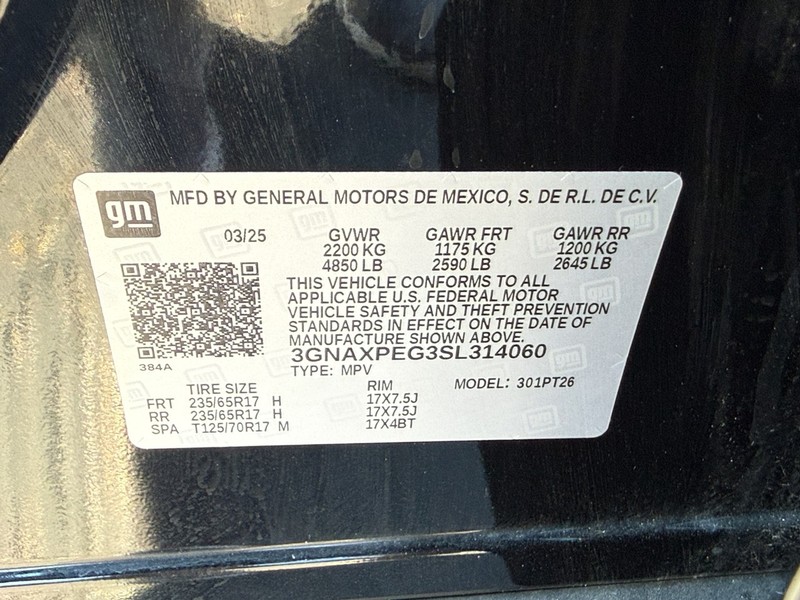 Chevrolet Equinox Vehicle Image 22