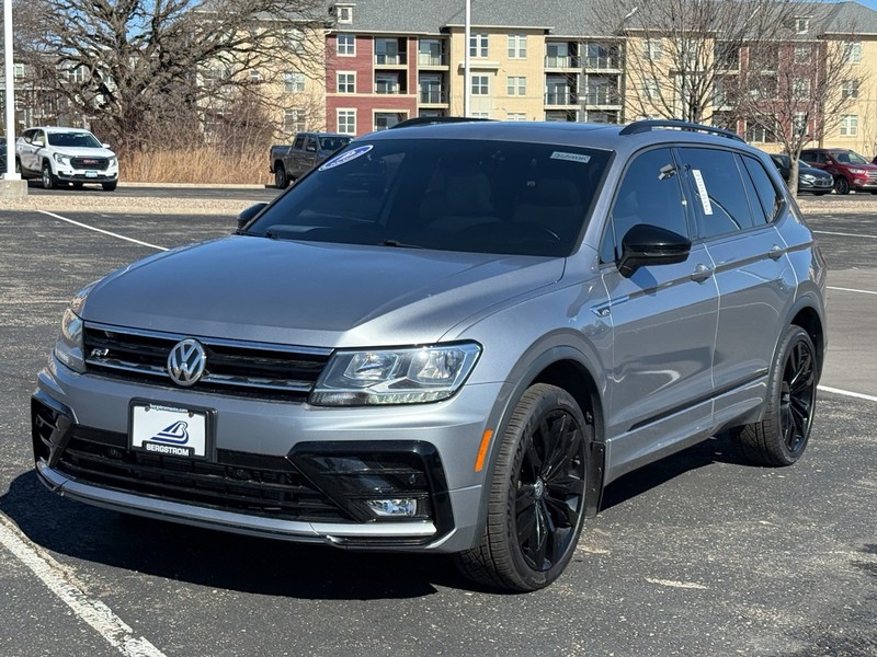 Volkswagen Tiguan Vehicle Image 08