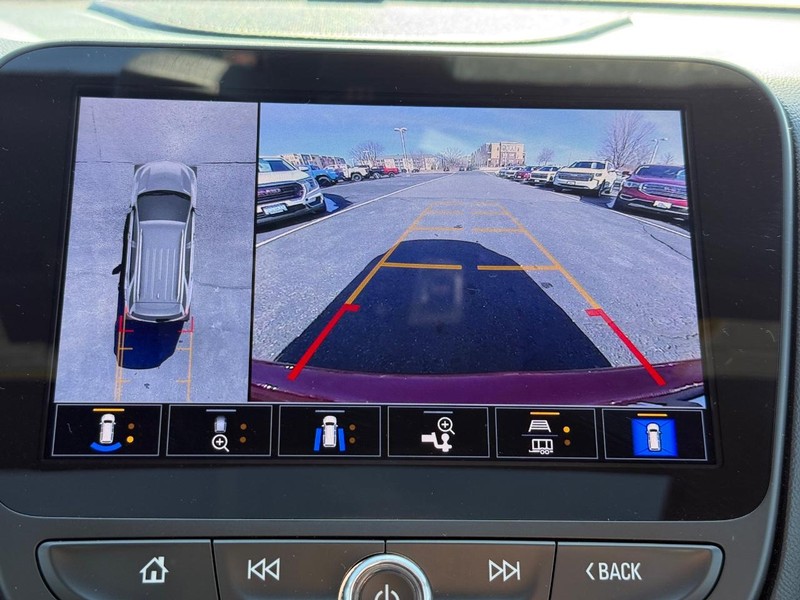 Chevrolet Equinox Vehicle Image 19