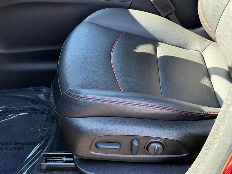 Chevrolet Equinox Vehicle Image 23