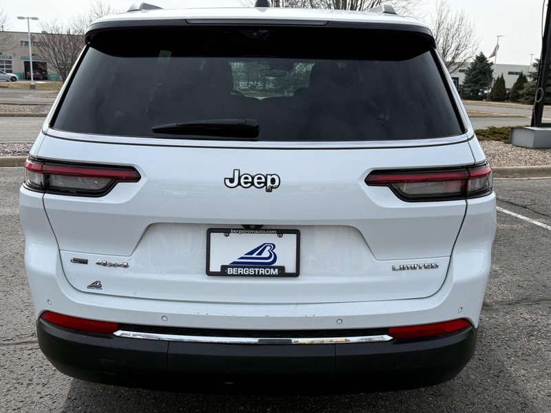 Jeep Grand Cherokee L Vehicle Image 04