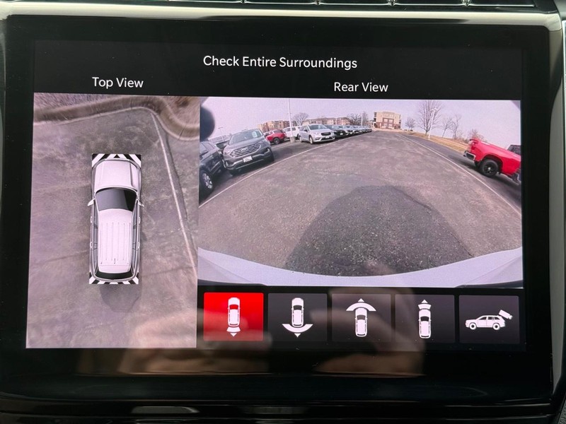 Jeep Grand Cherokee L Vehicle Image 20