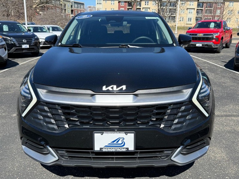 Kia Sportage Vehicle Image 09