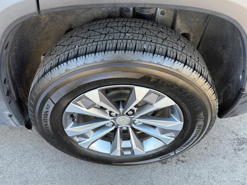 Chevrolet Equinox Vehicle Image 07